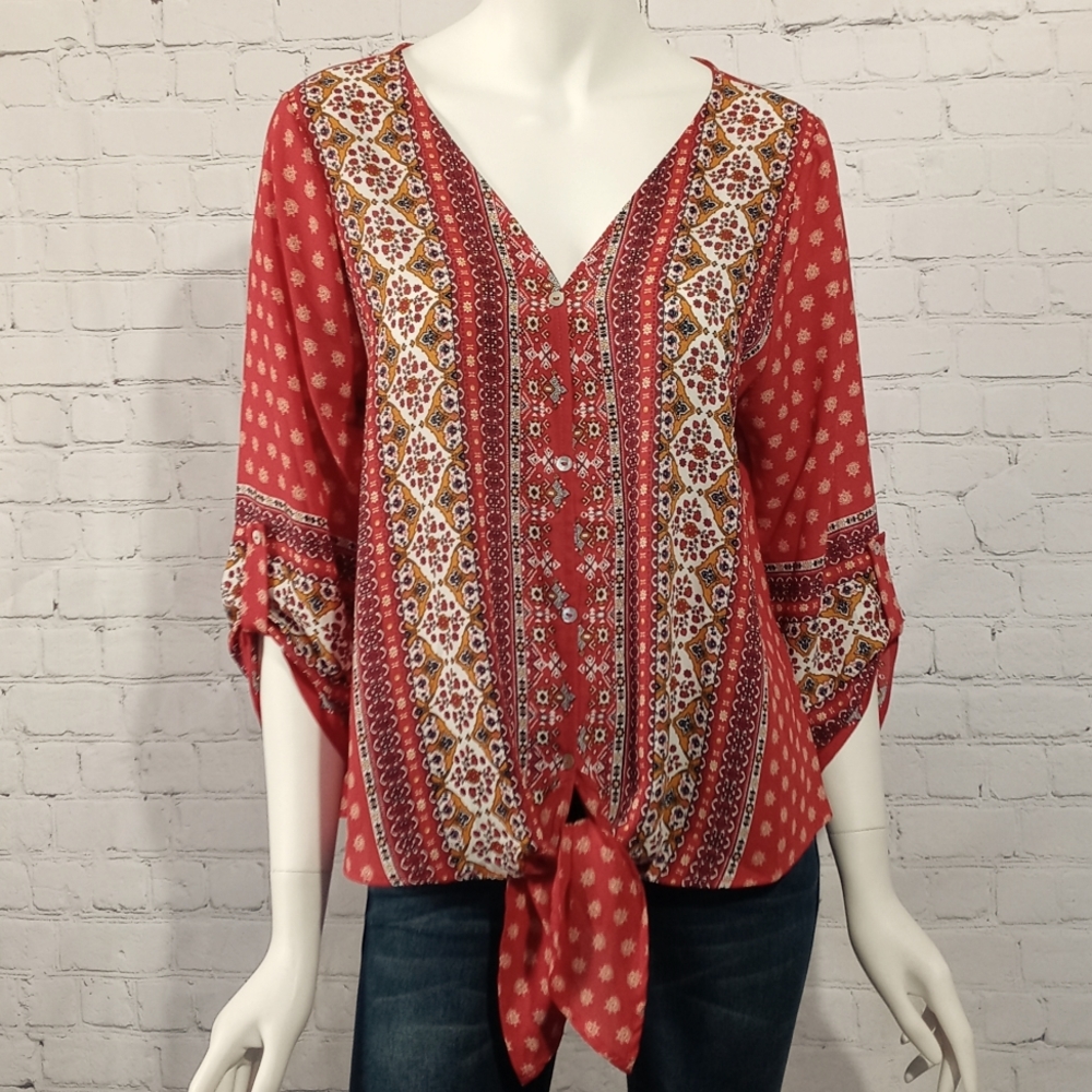 West Kei floral button down blouse//Size M